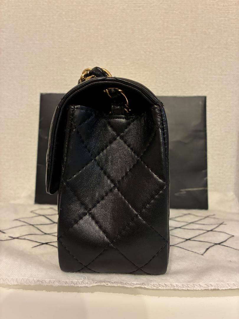 CHANEL ミニフラップバッグ　ミニマトラッセ