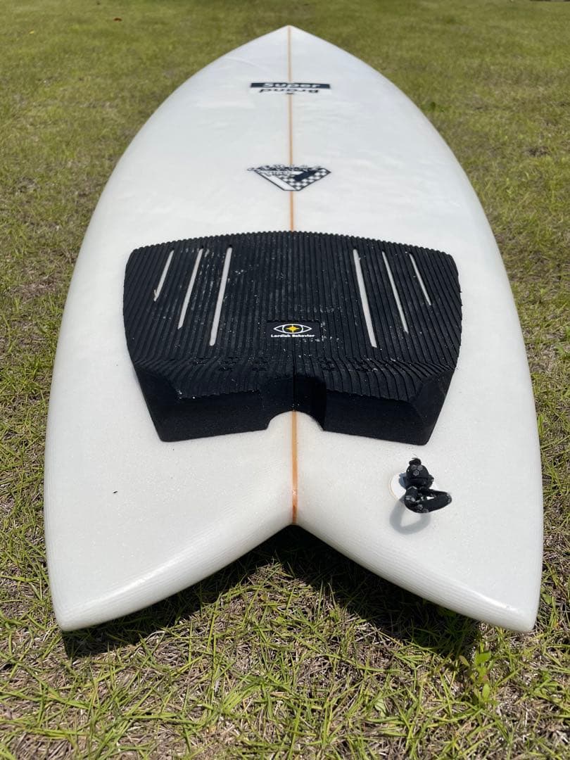 送料込　美品！SERIALTRY シリアルトライ 5.6 31.4L