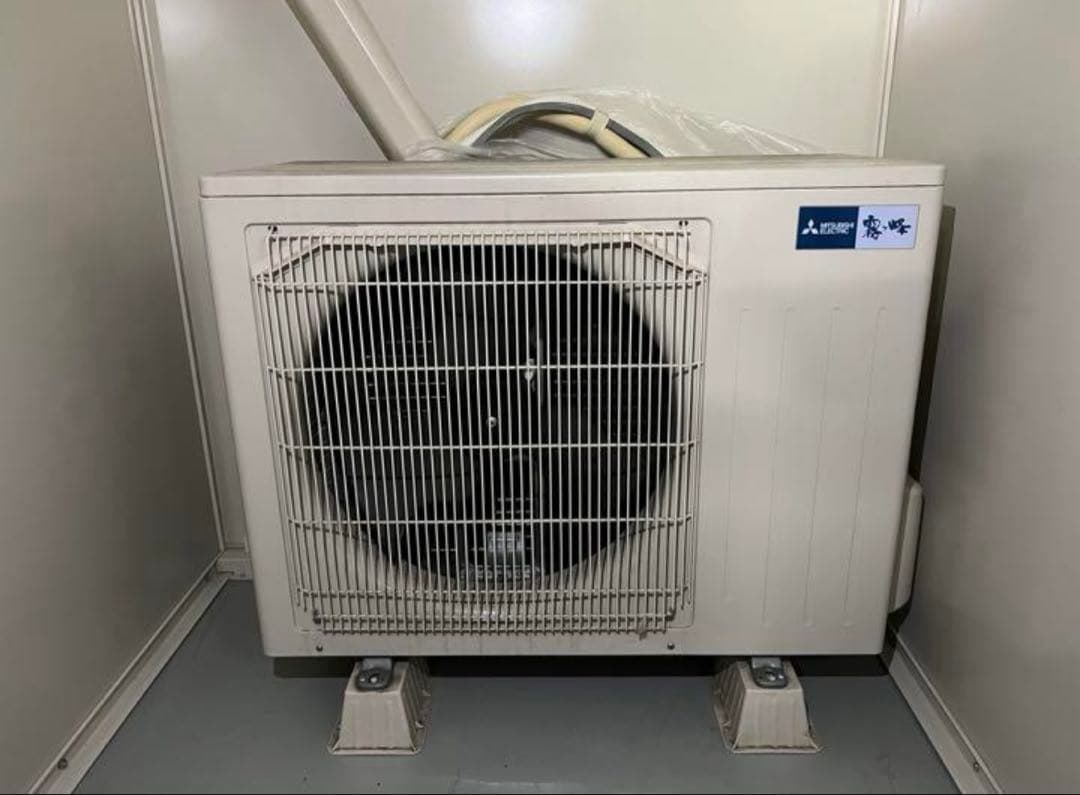 三菱電機　霧ヶ峰エアコン　室外機　14畳MSZ-ZW4020S-W