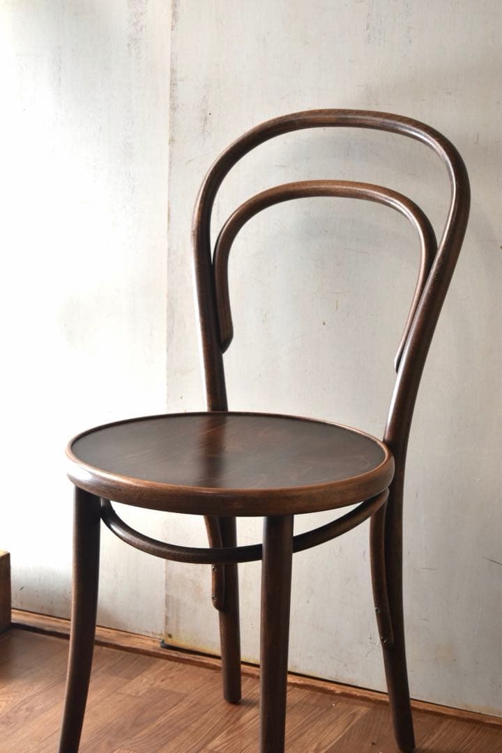 TON Bentwood chair ②