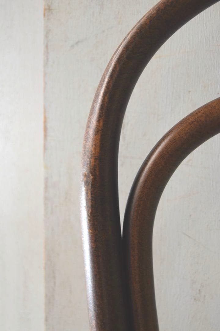 TON Bentwood chair ②