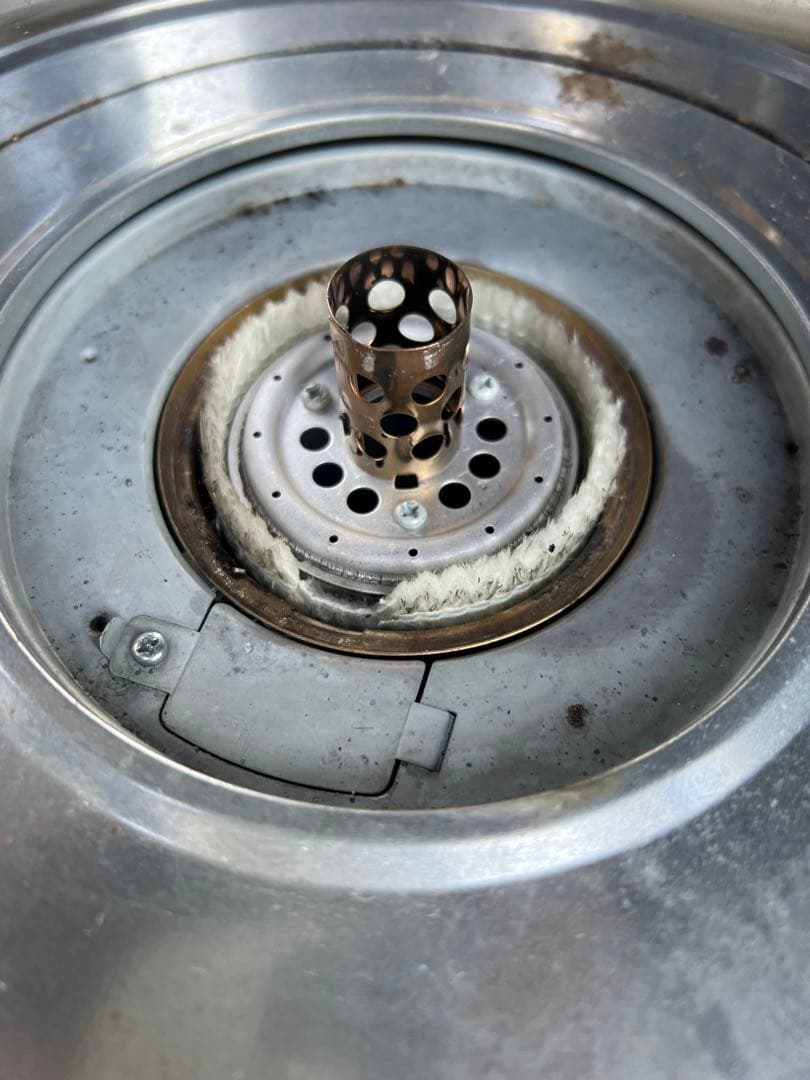 送料無料　2022年製　コロナ　石油ストーブ