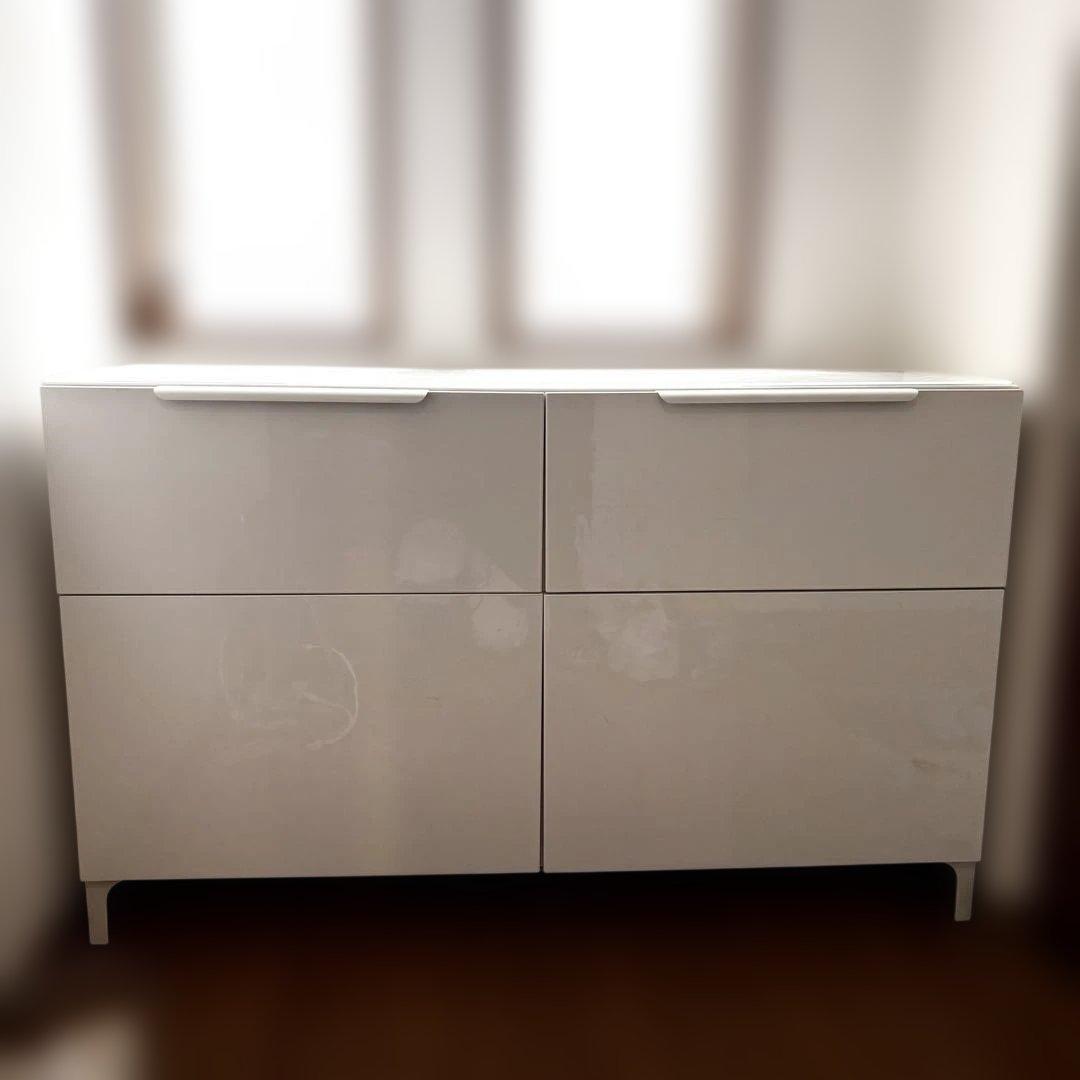 IKEAイケア ベストー キャビネット ホワイト ガラス天板付き 引取歓迎