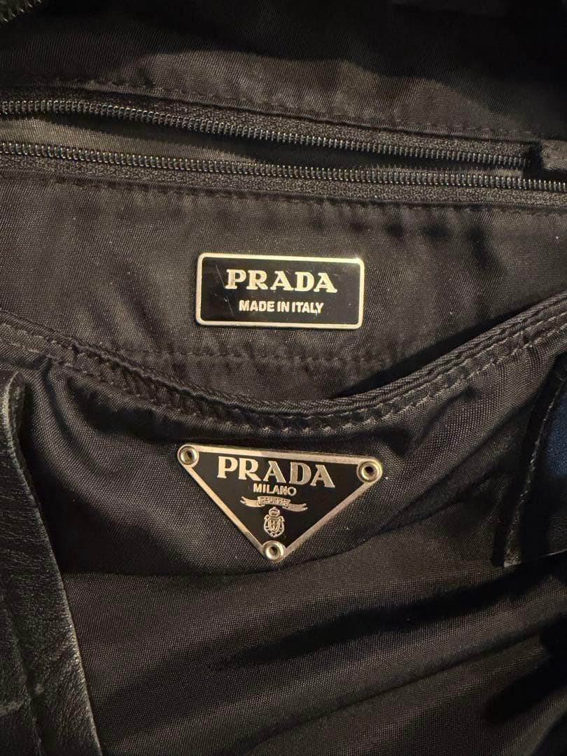PRADA プラダ　ミニ　トートバッグ　ハンドバッグ　ナイロン　ブラック