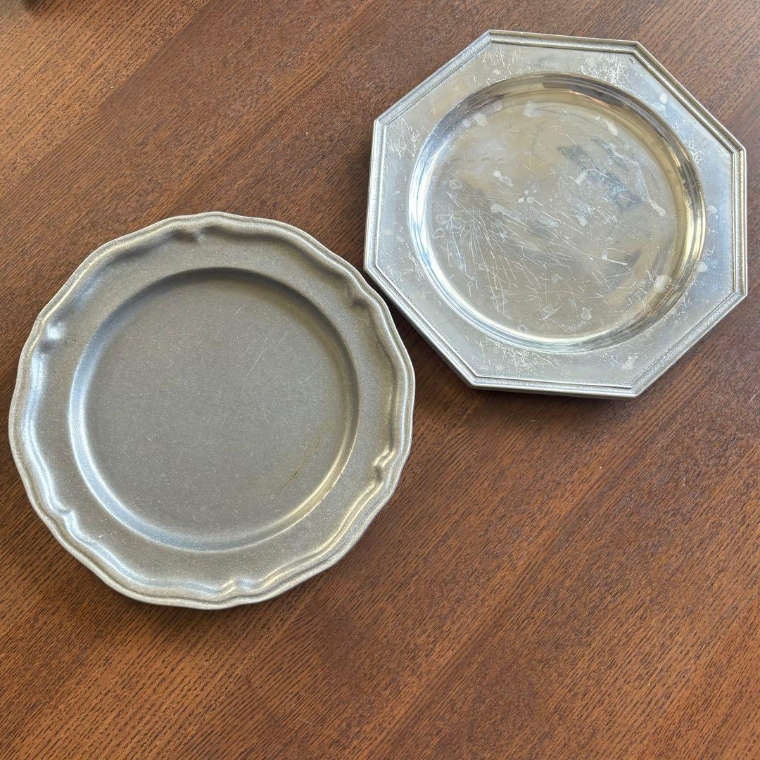 お値下！　ヴィンテージ　ピューター　花リム+八角形プレート　エタンオクタゴン２枚