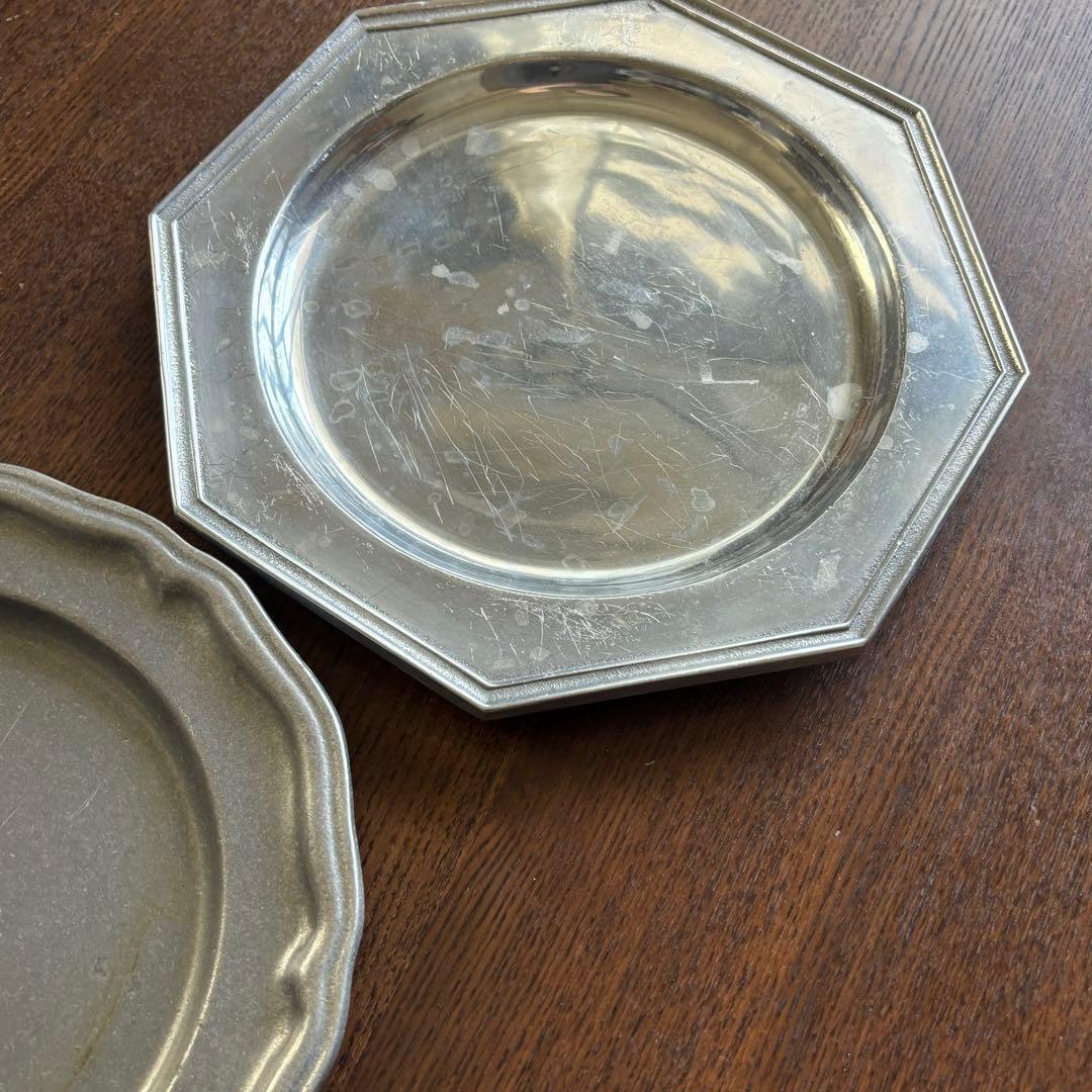 お値下！　ヴィンテージ　ピューター　花リム+八角形プレート　エタンオクタゴン２枚