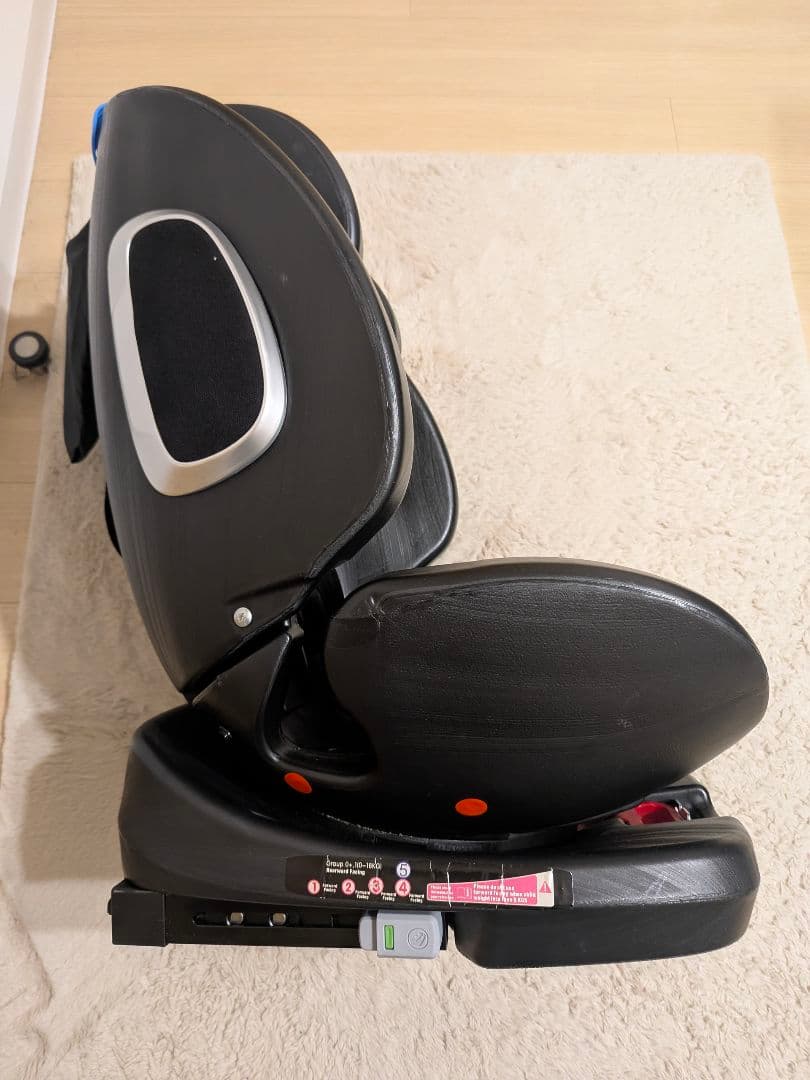 【美桜・ミオ】アイリスオーヤマ チャイルドシート 洗濯済み　ライトグレー