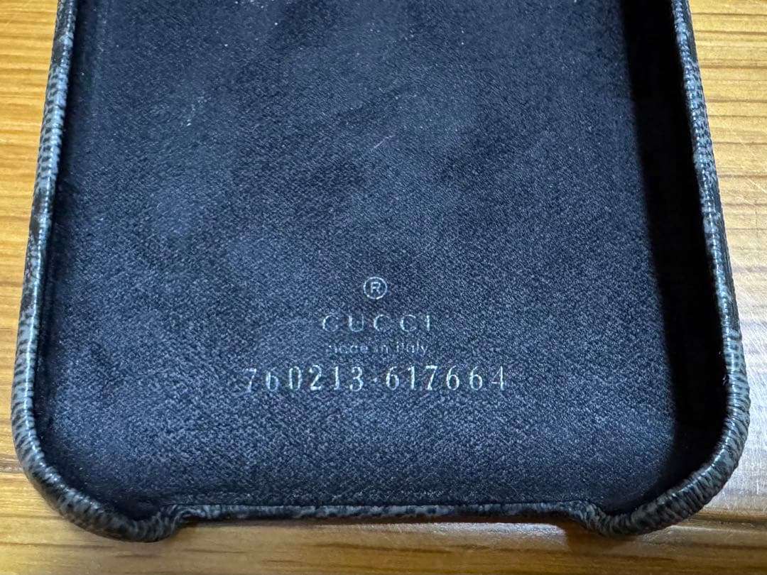 国内直営店購入 GUCCI iPhone15 PRO スマホケース