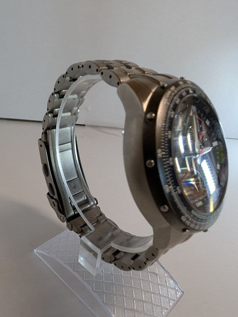 CITIZEN スカイホーク/電波ソーラー/チタン/U600-T011110