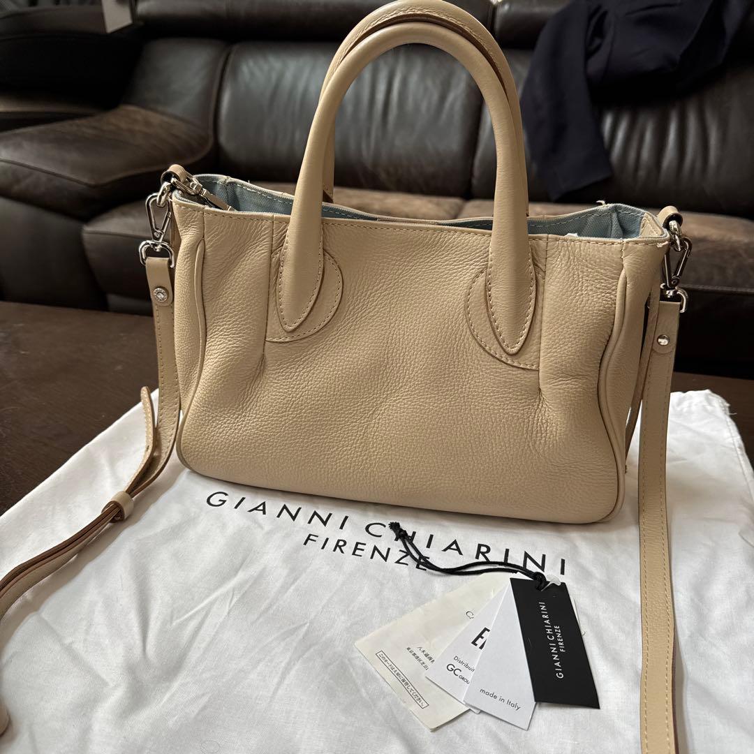 GIANNI CHIARINI ショルダーバッグ　ハンドバック