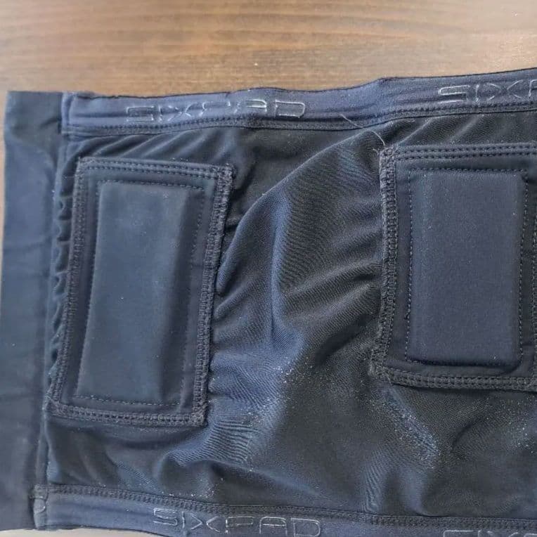 SIXPAD 専用ケース付　LSizeコントローラー、スプレーボトル付き