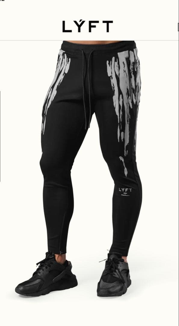 未使用　LYFT ブラック ストレッチパンツS