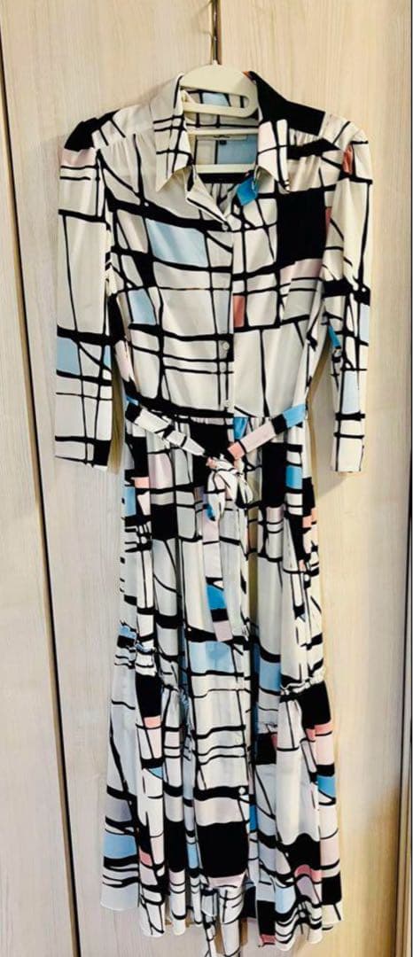 シャツワンピース