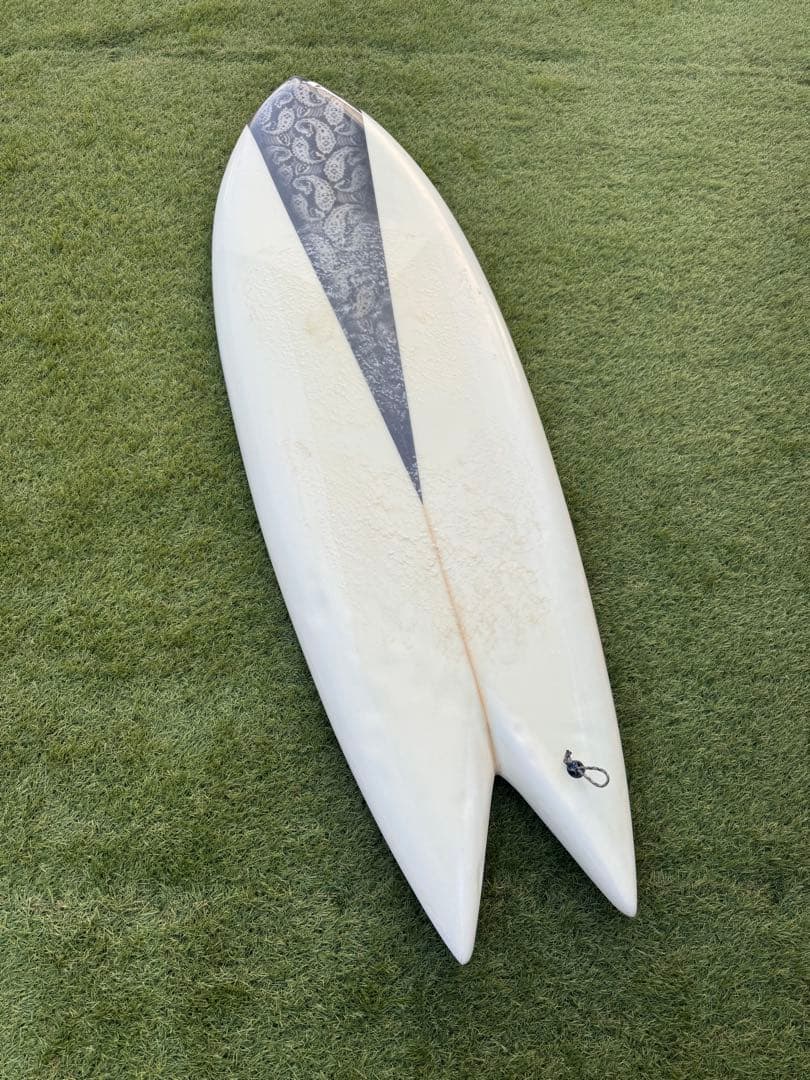 配送可送料無料　 xenosurfboard ツインフィッシュ