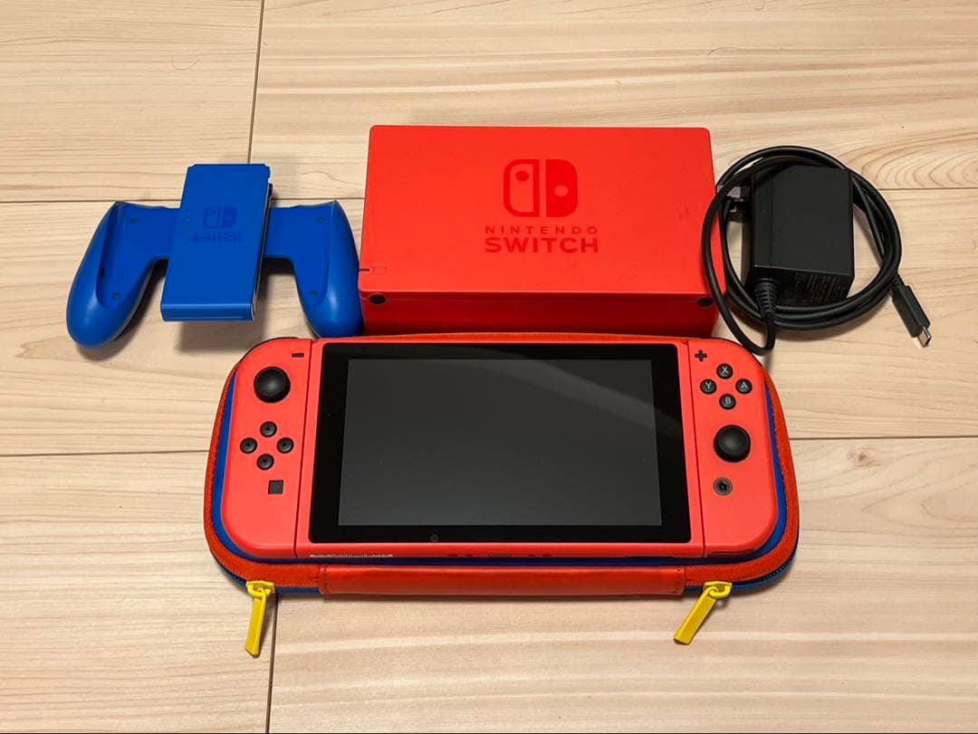 Nintendo Switch マリオレッド ブルー