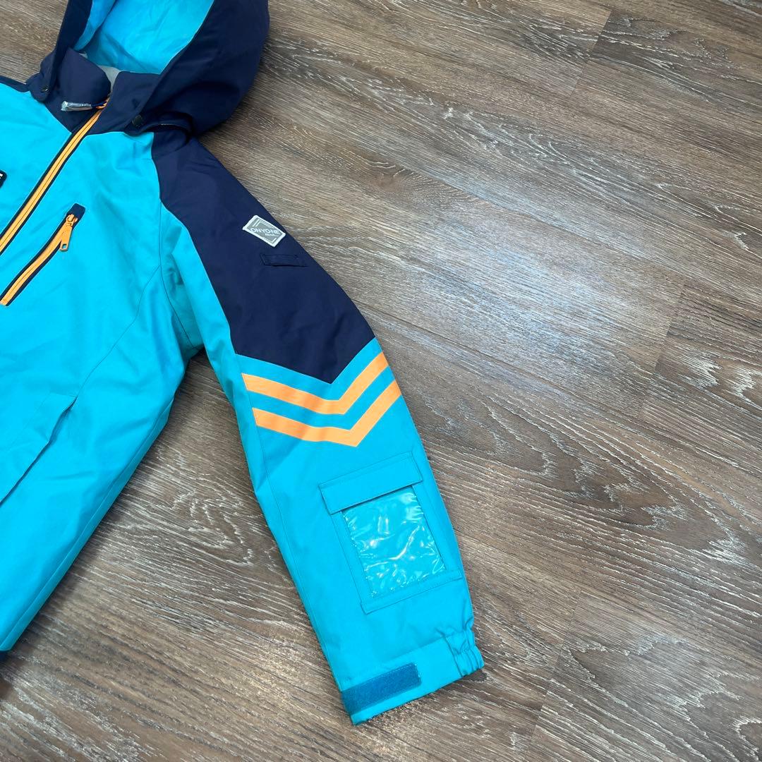 オンヨネ　美品　セットアップ　スキーウェア　150 男の子　女の子