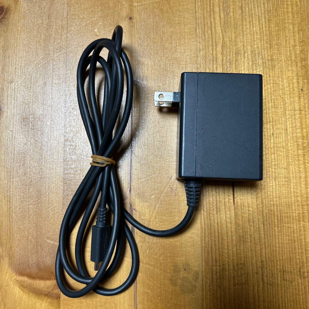 Nintendo Switch Lite ターコイズ　充電器付き