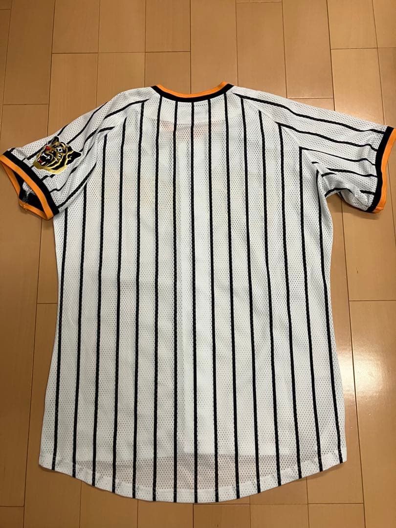 阪神タイガース　シャープ産業　ユニフォーム　無地　背番号無し　当時　復刻　ミズノ