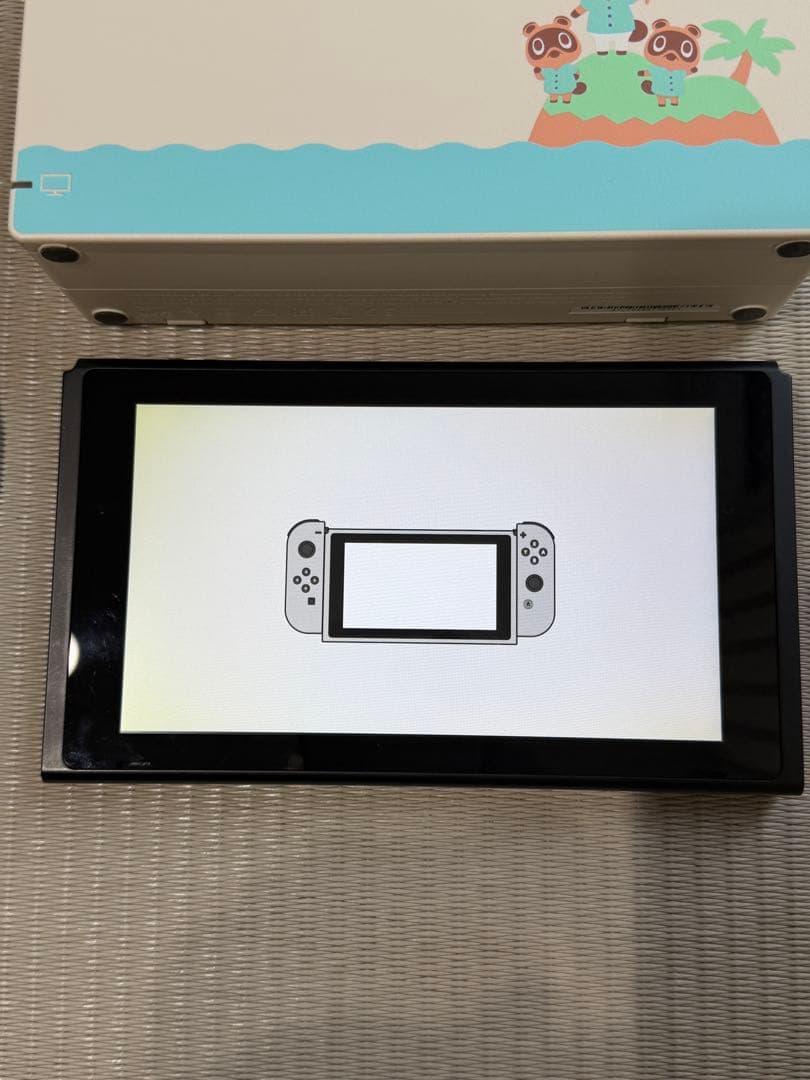 Switch あつまれどつぶつの森　本体