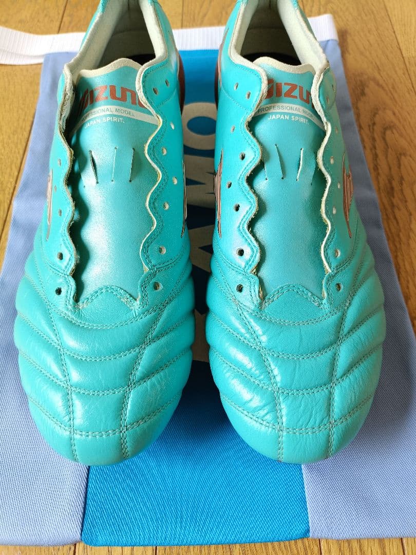 【新品未使用】ミズノ モレリアネオ3ジャパン アズールブルー 27.5cm