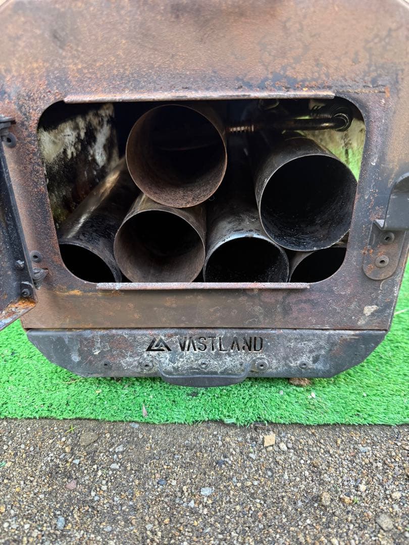 中古 VASTLAND ヴァストランド 薪ストーブ キャンプ 黒 ブラック