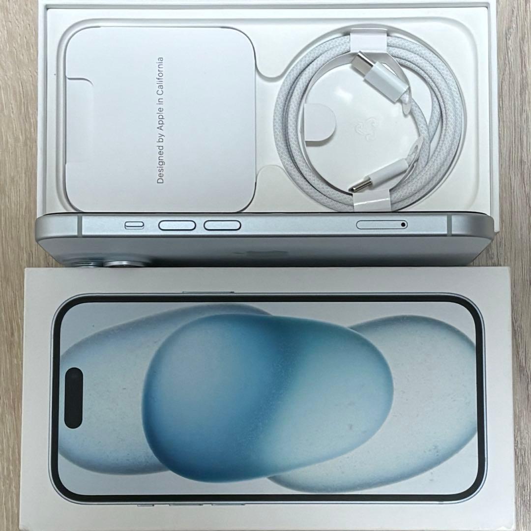 未使用近いバッテリー容量100% iPhone15 128GB SIMフリー本体