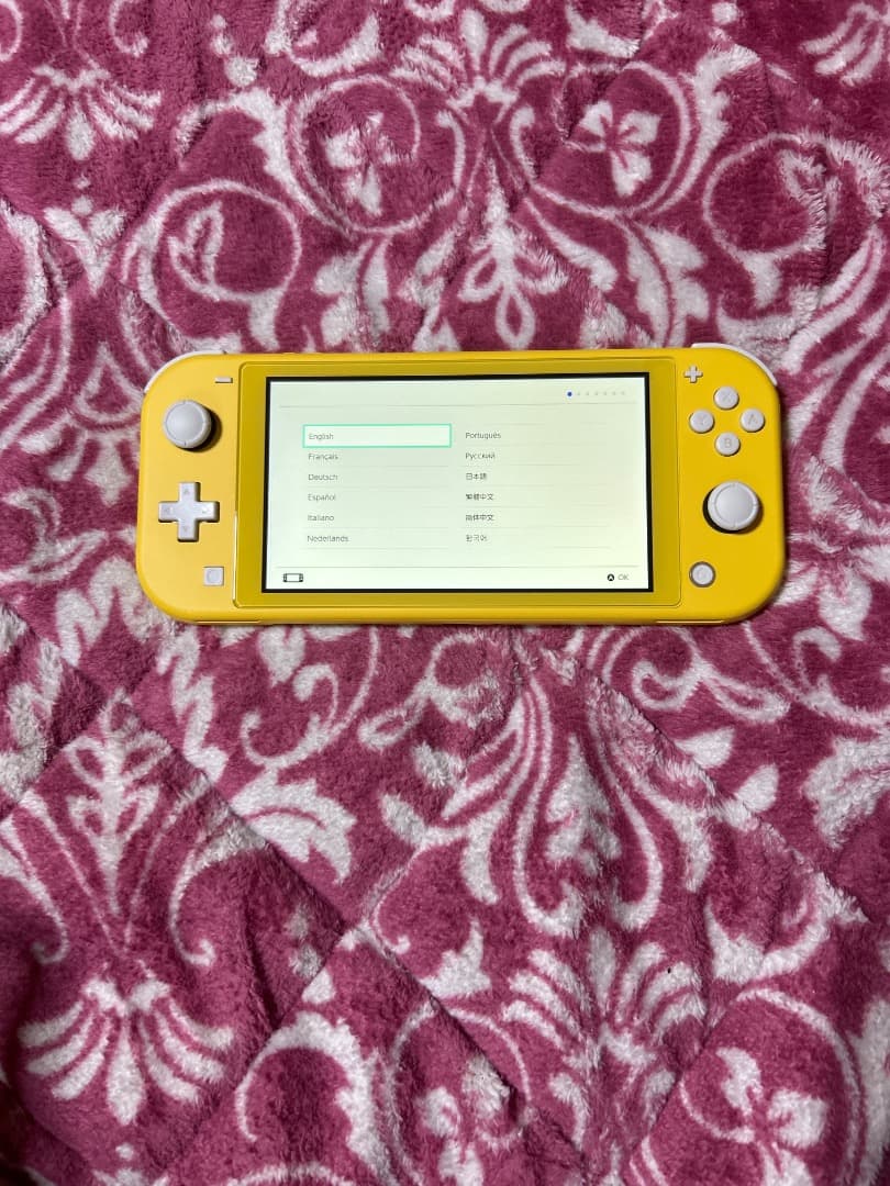Nintendo Switch Lite イエロー 本体とソフト付き