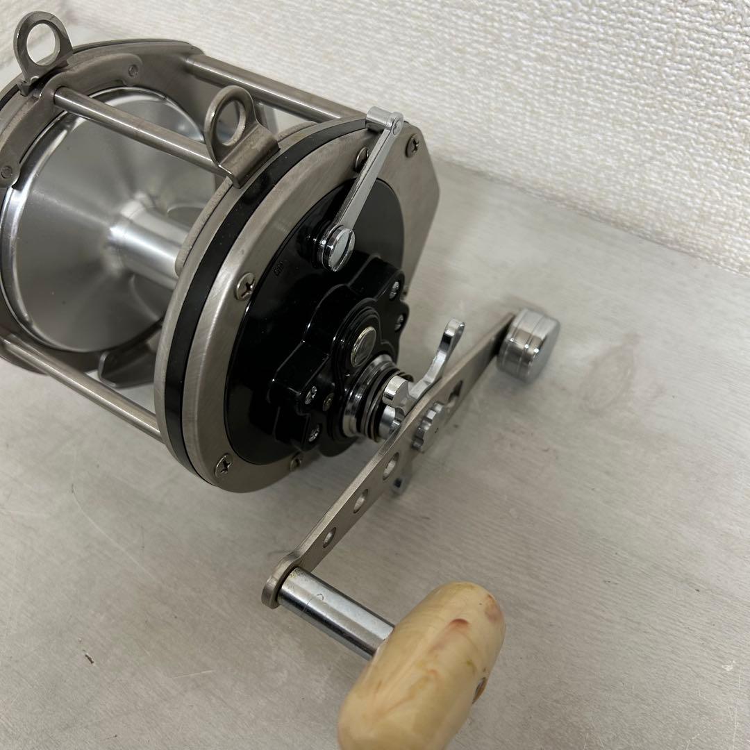 DAIWA Dynamic 5000D 釣り フィッシング リール