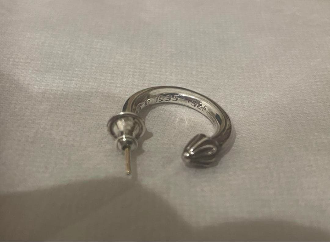クロムハーツ プレーンフープシルバーピアス