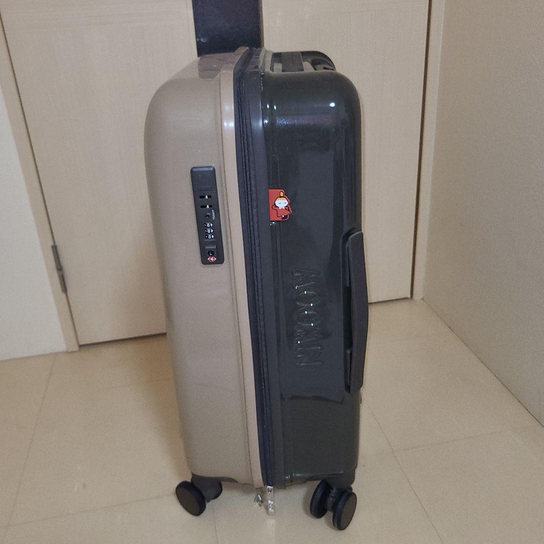 ハピタス　ムーミンスーツケースHAP2286 Mサイズ