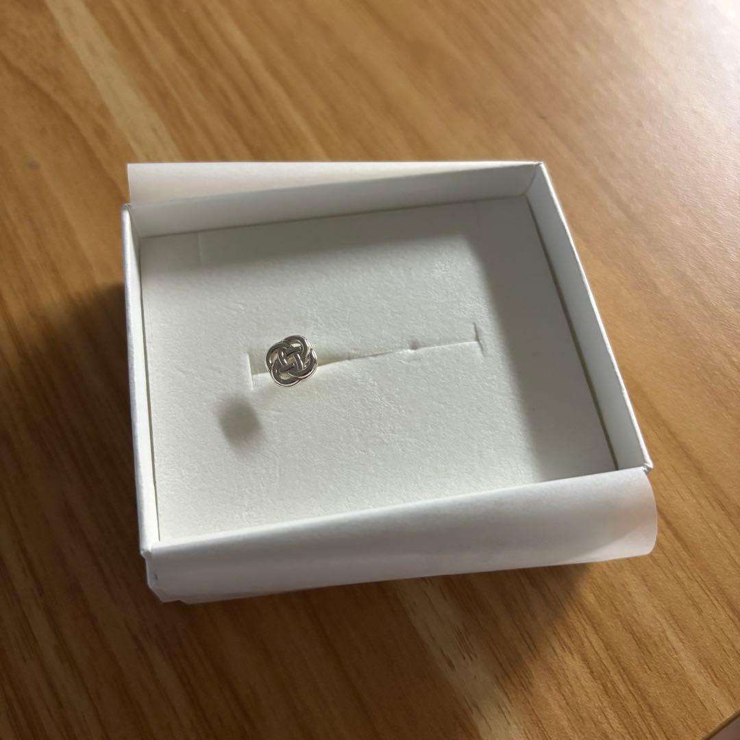 アクセサリー h'eres OUROBOROS SIGNET PIERCE