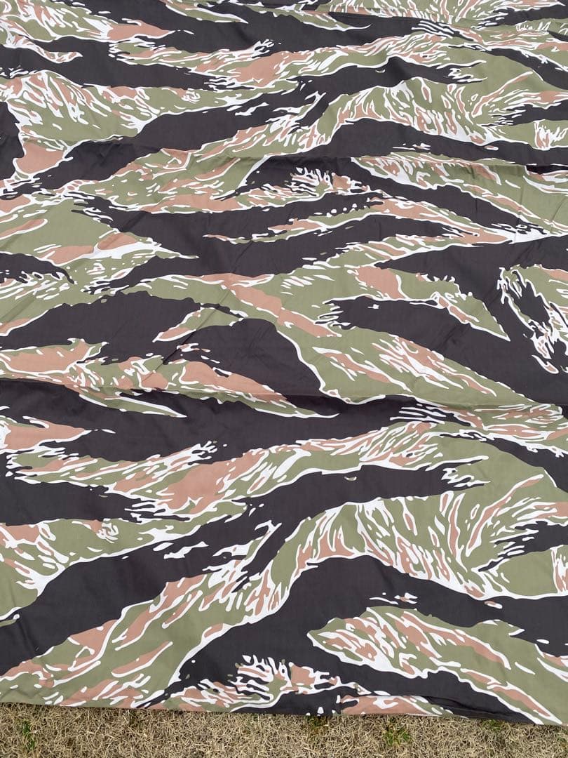 男幕　The Arth×URBAN FOREST たいがー タープ　訳あり