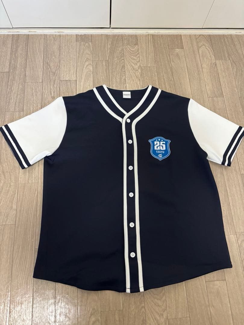 TWICEツウィユニフォーム
