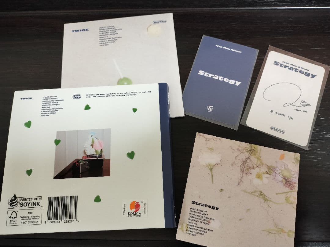 【⚠♡プロフ推奨 様お取り置き中】TWICE ナヨン　7点セット