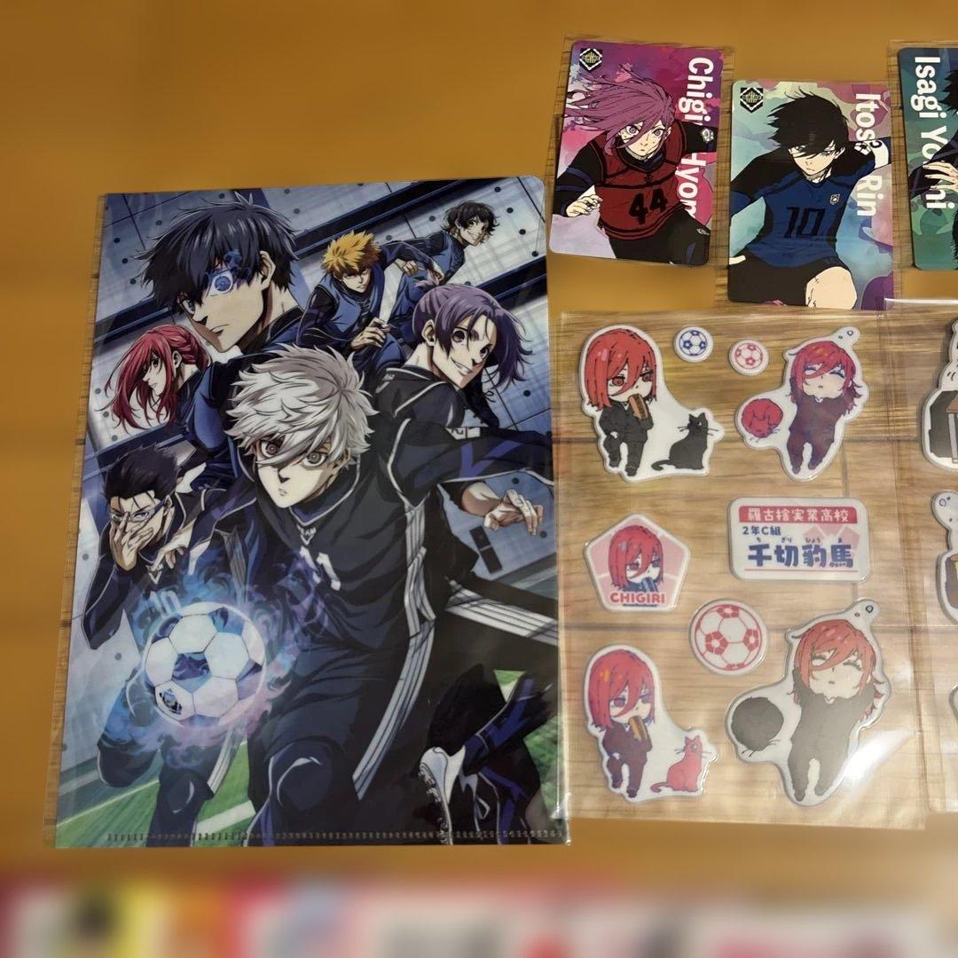 【匿名発送】ブルーロック　本編1-35全巻セット➕4巻➕おまけ