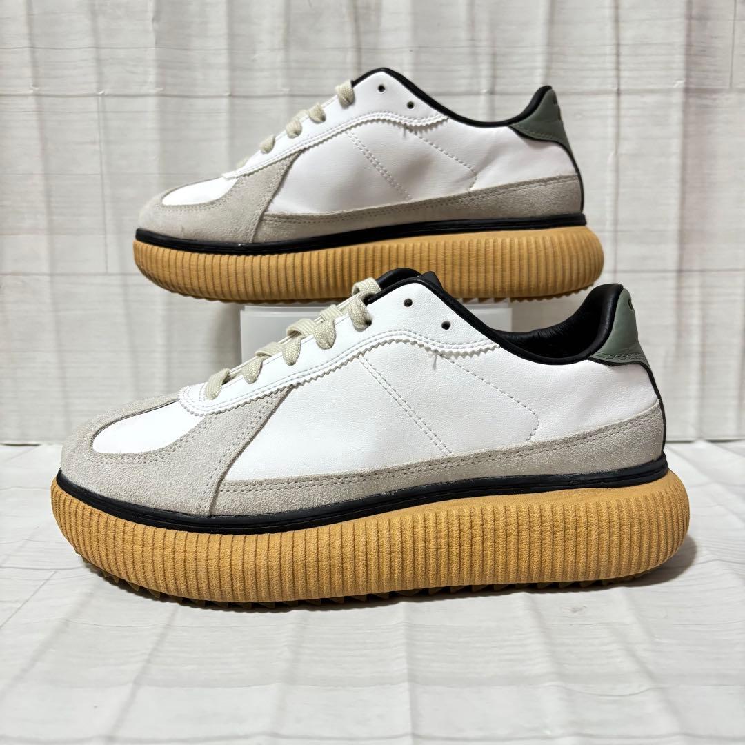 【超美品】Onitsuka Tiger DELECITY 24.5cm