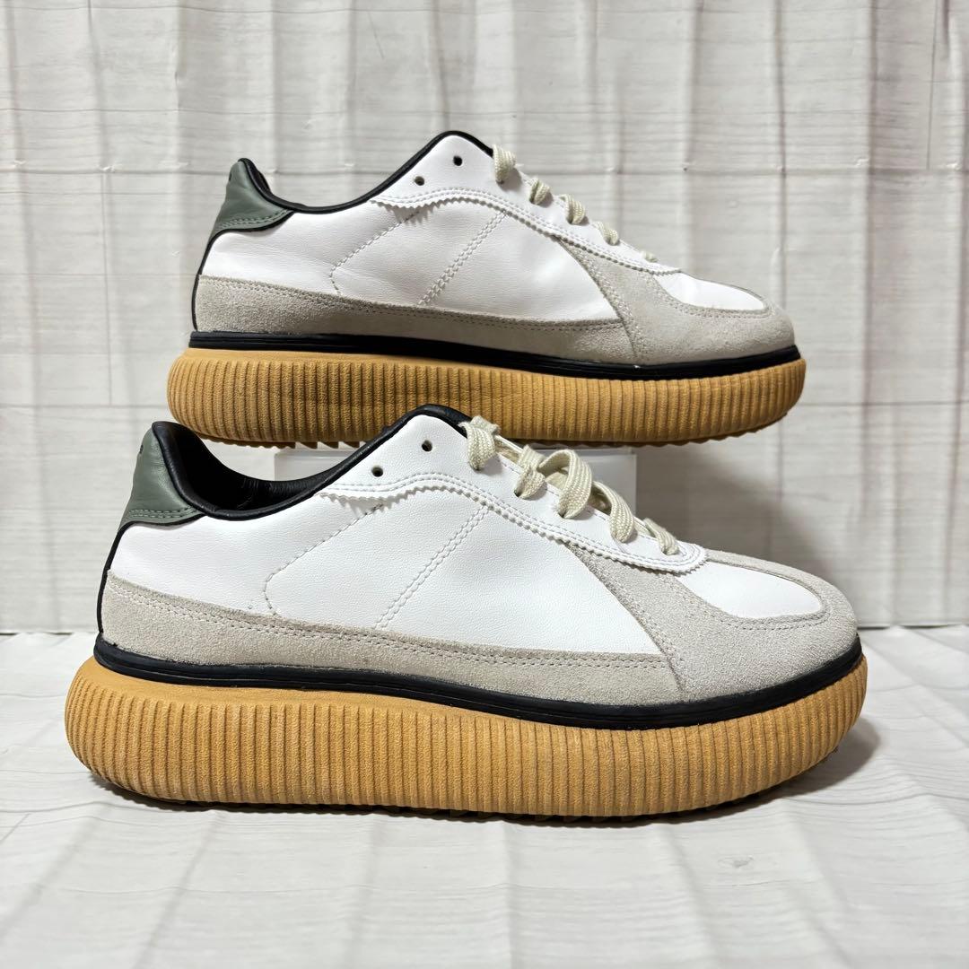 【超美品】Onitsuka Tiger DELECITY 24.5cm