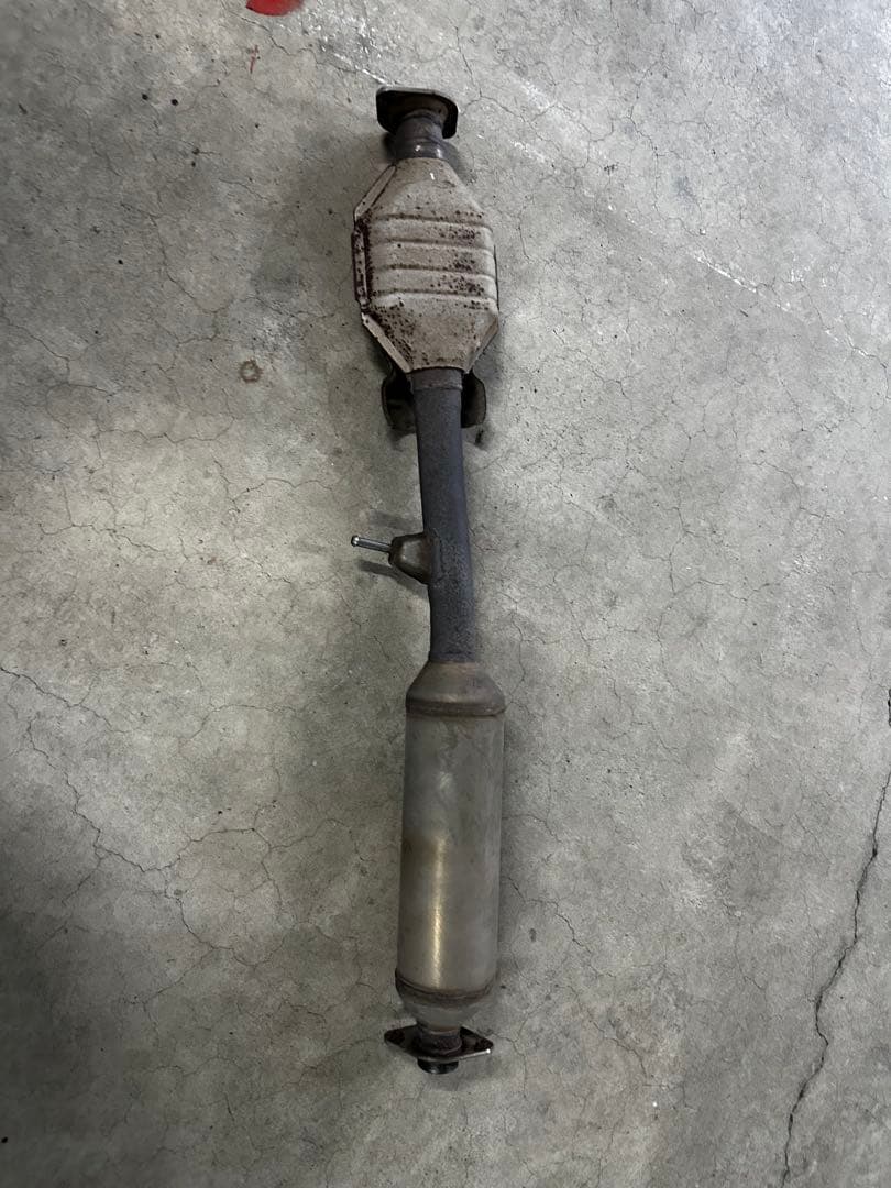 sr値下げ中 アルテッツァ純正触媒