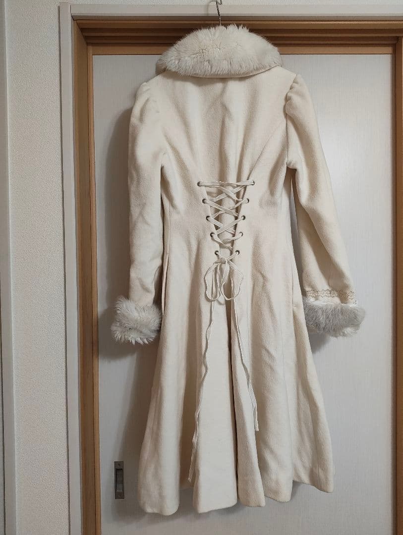 メアリーマグダレンコート(オフホワイト)