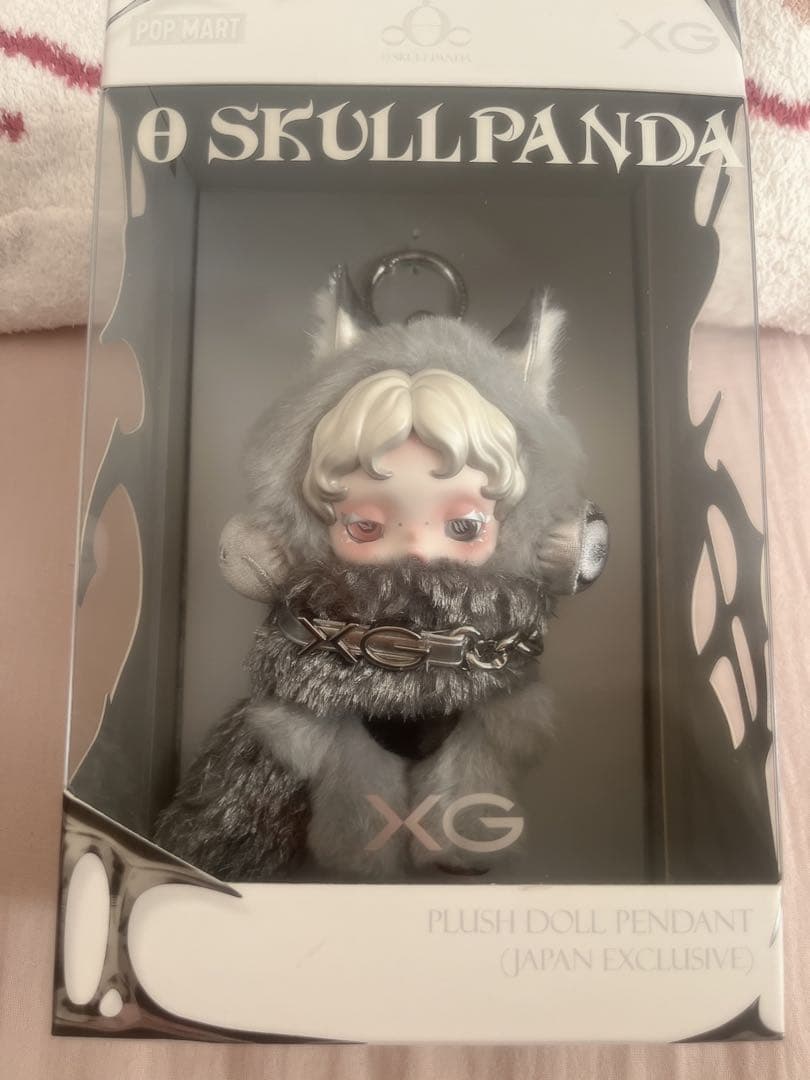 ト*ル様 SKULLPANDA XG コラボ　日本限定　プラッシュドールペンダン