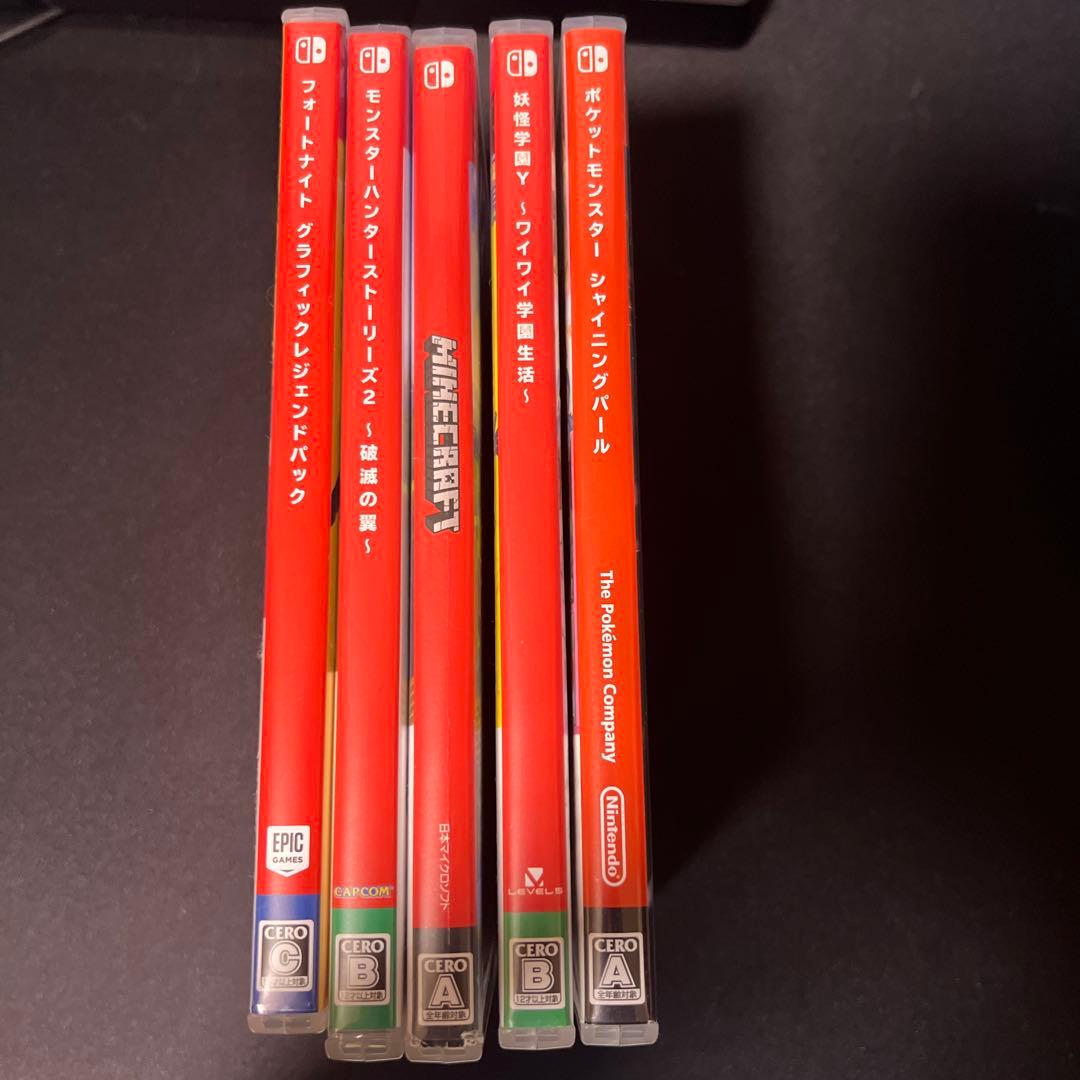 Nintendo Switch Lite ターコイズとSwitchカセット