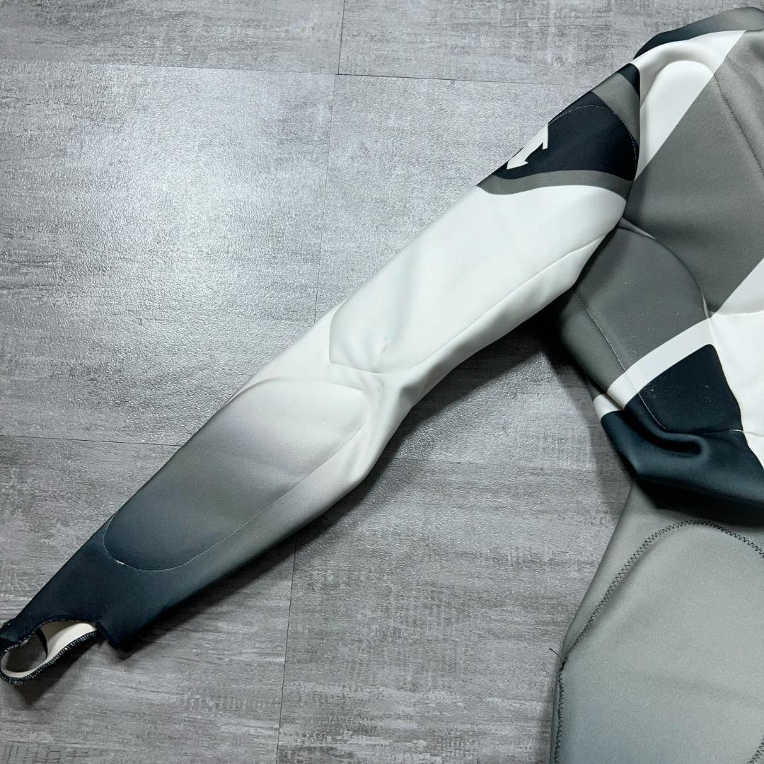 20-21モデル デサント GS ワンピース　FIS対応 Sサイズ アルペン