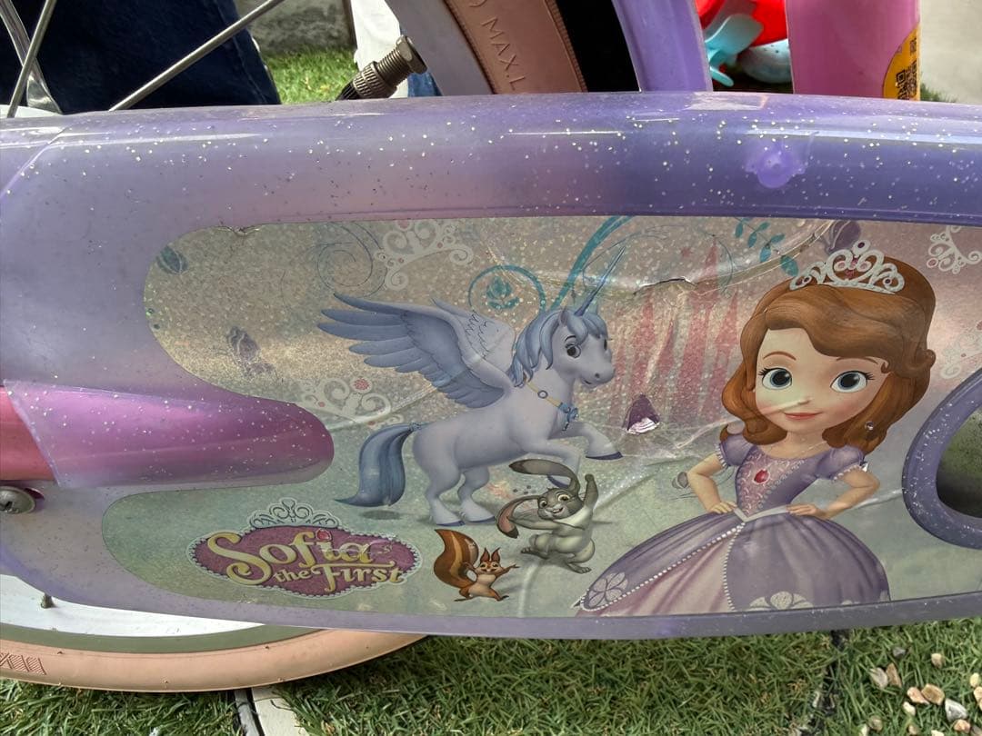 プリンセス　ソフィア　18インチ　自転車　子供　女の子　補助輪付き