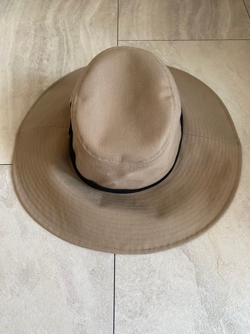 【美品】サンバリア100 ナチュラル・テープハット グレージュ