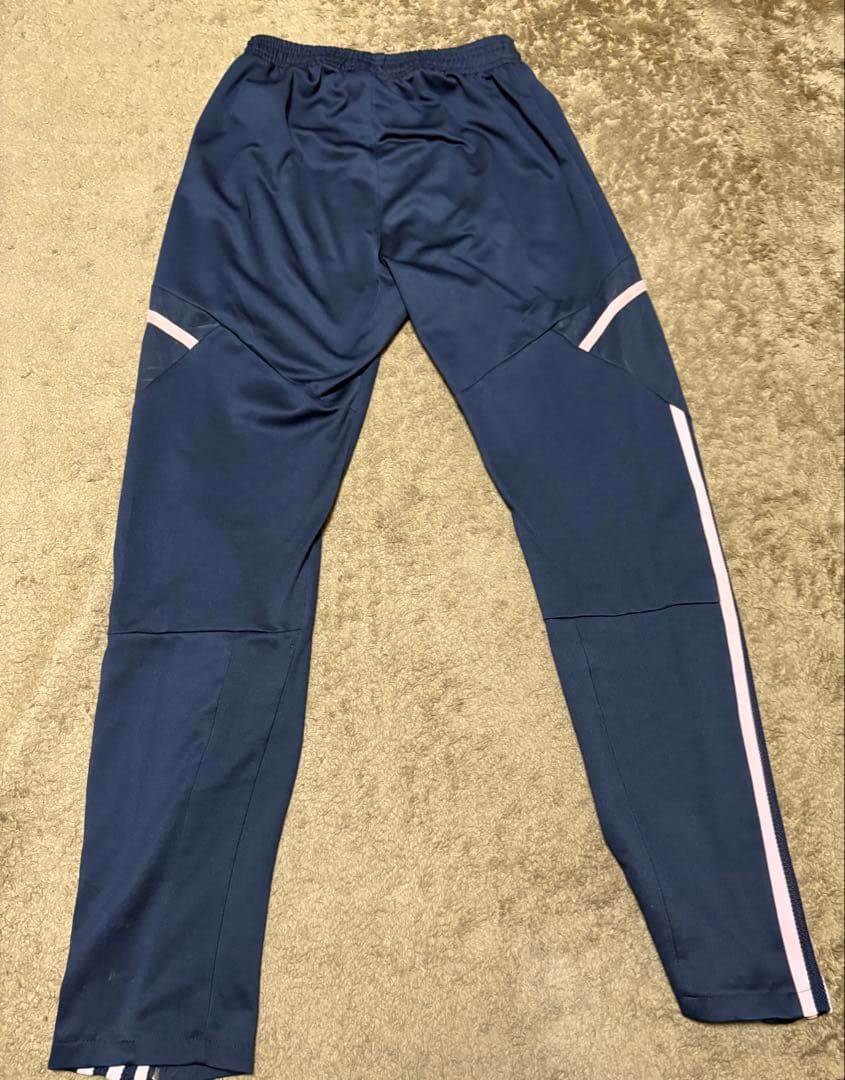 アーセナル　22/23 トレーニングウェア　Sサイズ 上下セット