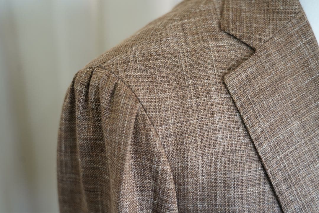 ロロピアーナ　3ピーススーツ　ブラウン　サマータイム