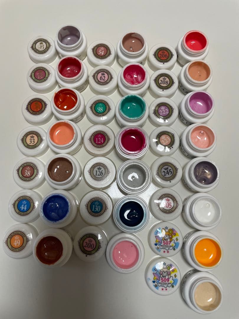 【まりあん】ジェルネイル　カラー　ラメ　大量