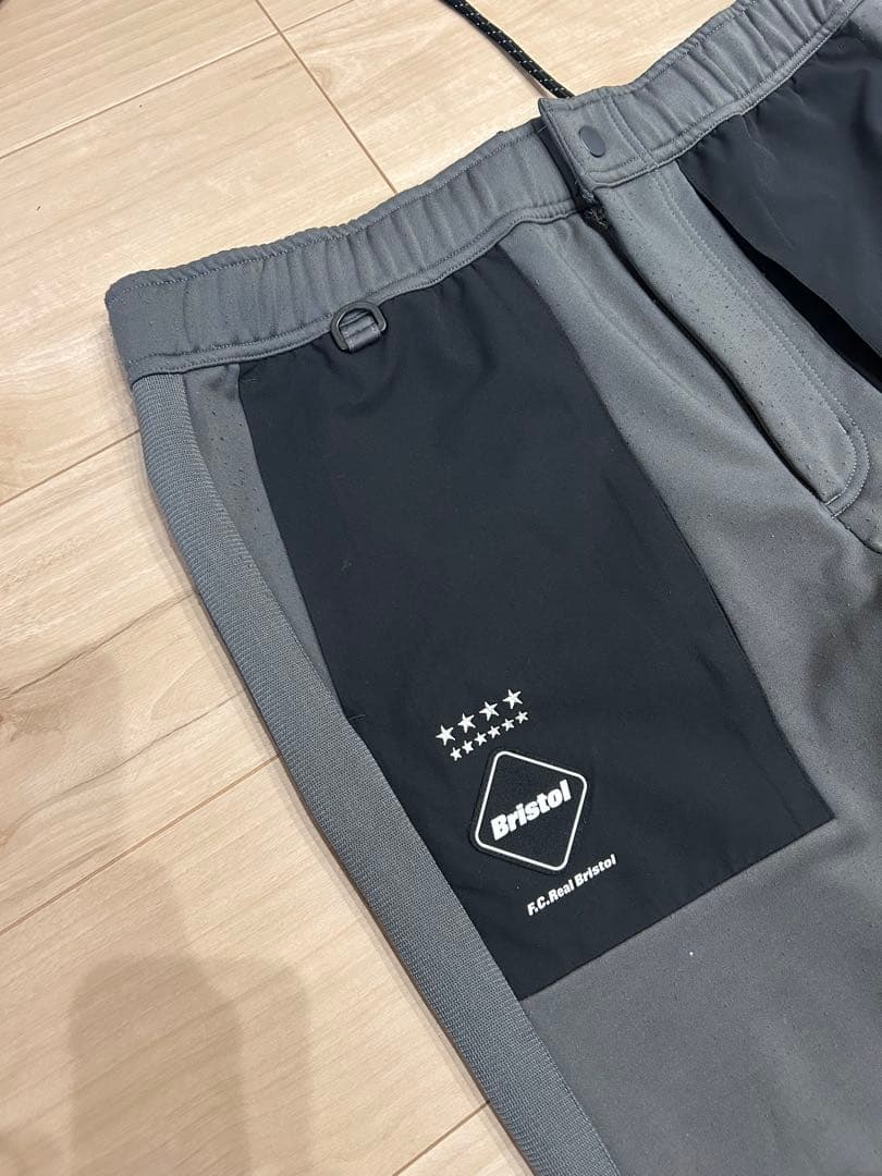 セットアップ　FCRB エフシーレアルブリストル　スウェット