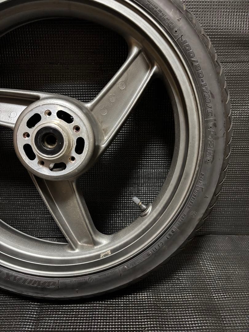 zrx400 純正ホイール　フロントホイール