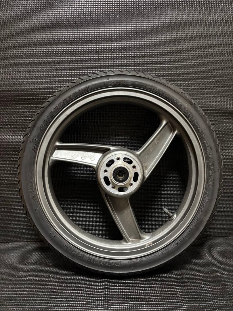 zrx400 純正ホイール　フロントホイール